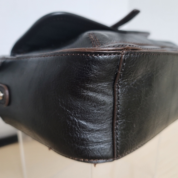 Etienne Aigner Black Leather Adjustable Strap Crossbody Camera Bag Purse - Picture 11 of 16